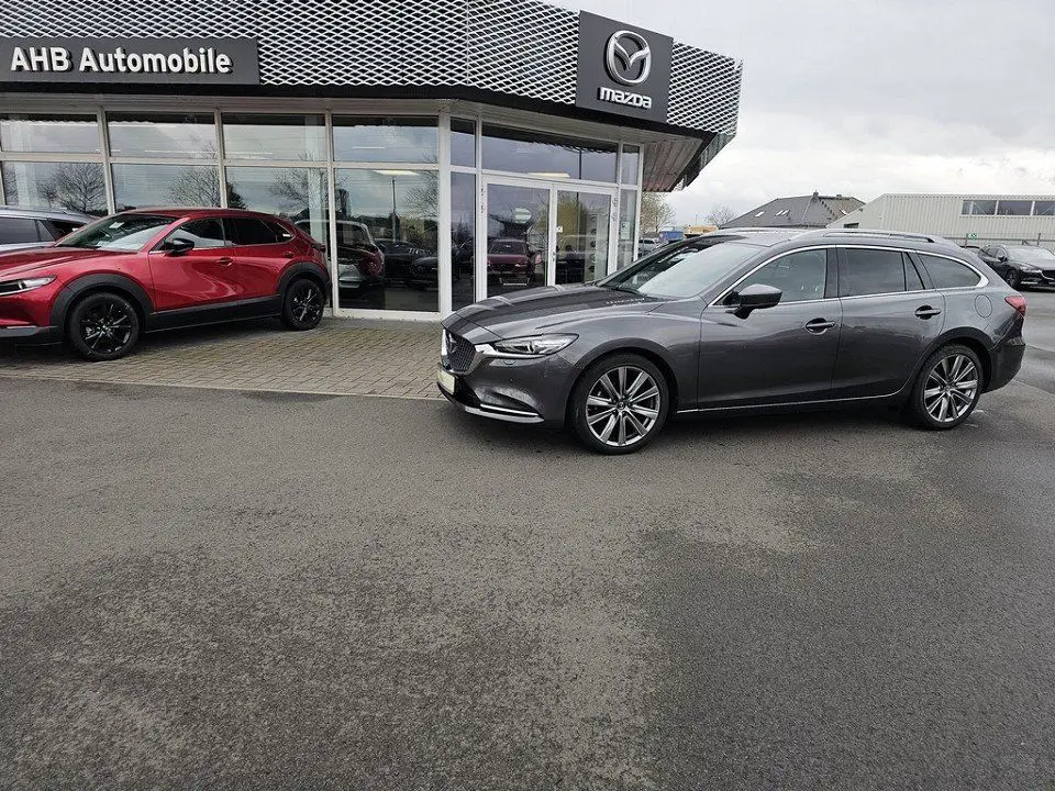 Photo 1 : Mazda 6 2019 Petrol