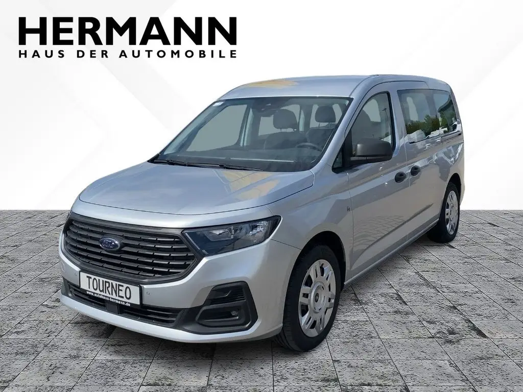 Photo 1 : Ford Tourneo 2024 Petrol