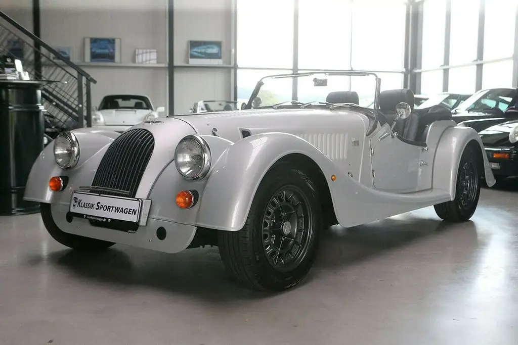 Photo 1 : Morgan Plus 4 2019 Essence