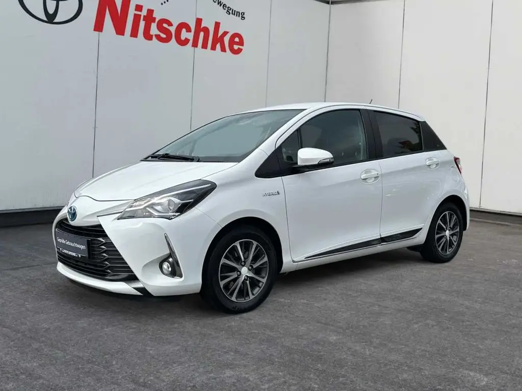 Photo 1 : Toyota Yaris 2019 Hybrid