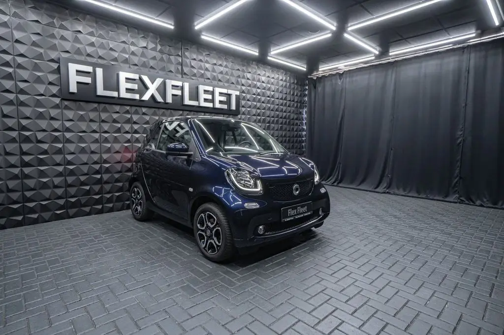 Photo 1 : Smart Fortwo 2019 Petrol