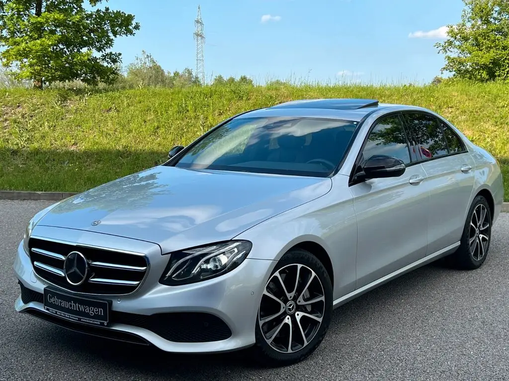 Photo 1 : Mercedes-benz Classe E 2019 Petrol