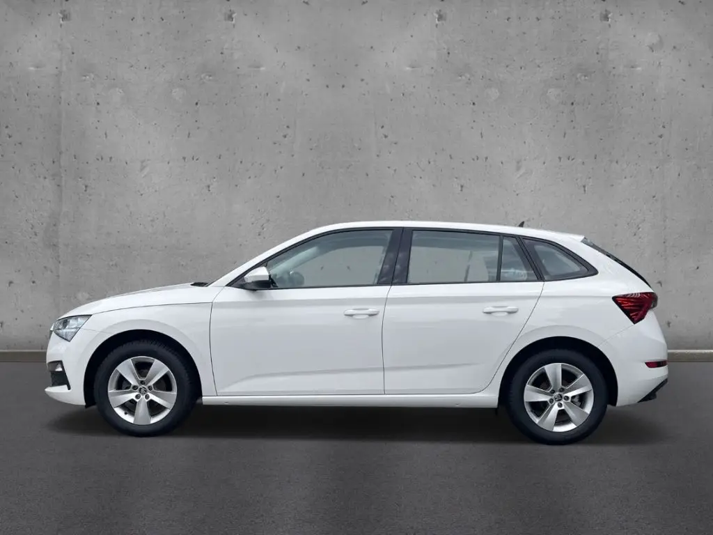 Photo 1 : Skoda Scala 2021 Essence