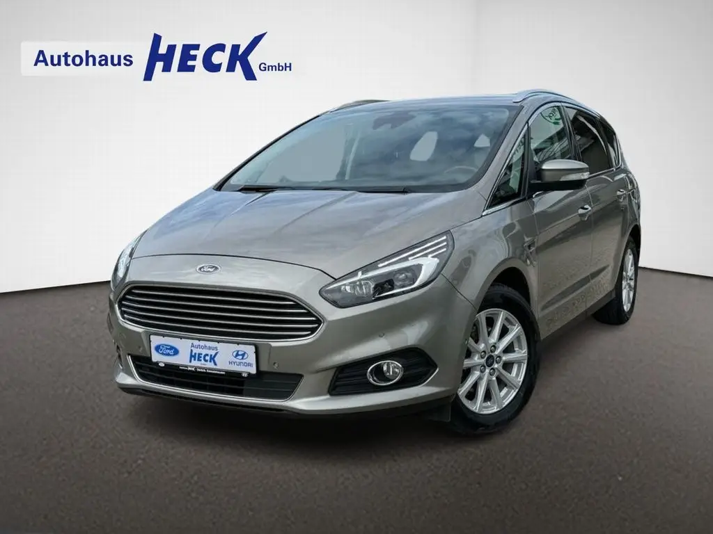 Photo 1 : Ford S-max 2018 Petrol