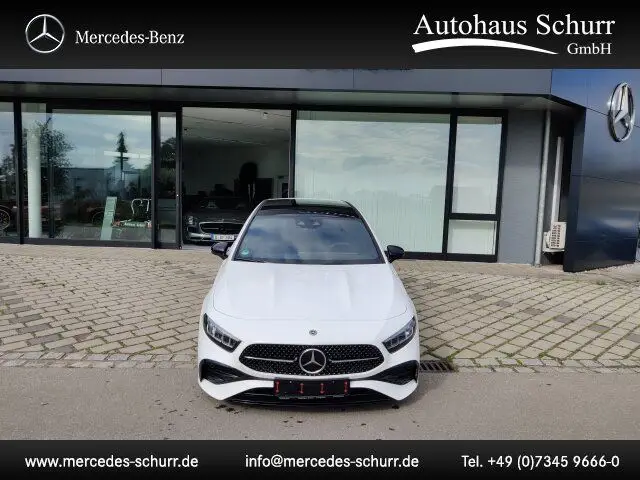 Photo 1 : Mercedes-benz Classe A 2023 Essence