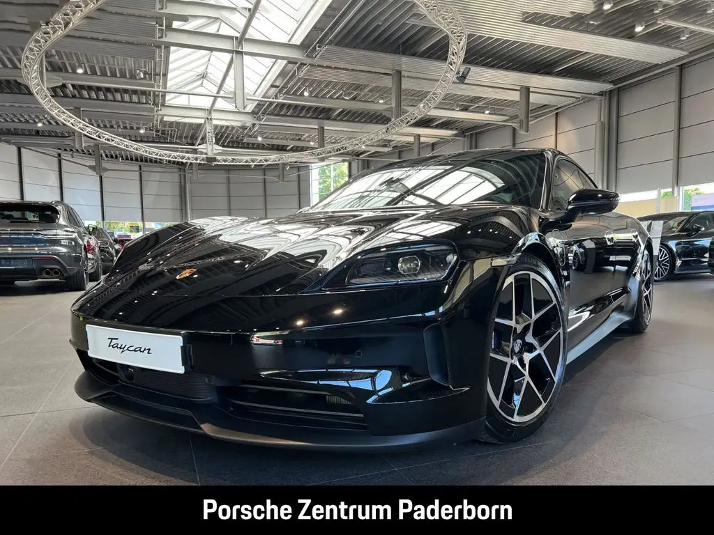 Photo 1 : Porsche Taycan 2024 Non renseigné