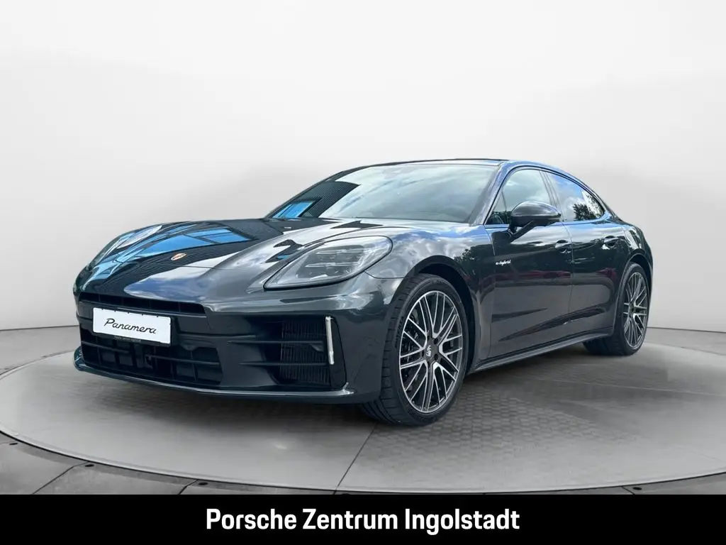 Photo 1 : Porsche Panamera 2024 Hybride