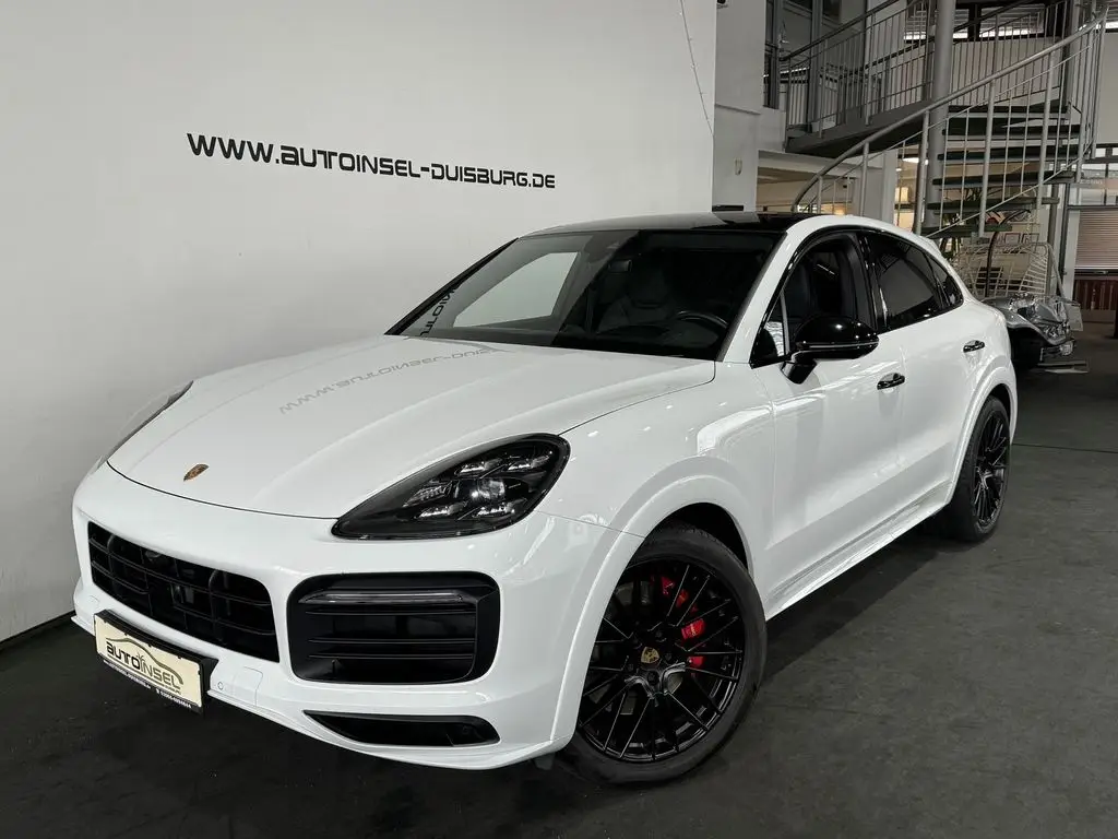 Photo 1 : Porsche Cayenne 2021 Petrol