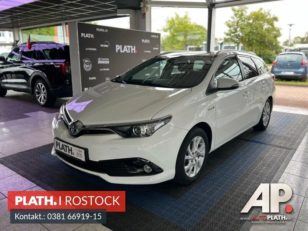 Photo 1 : Toyota Auris 2018 Hybrid