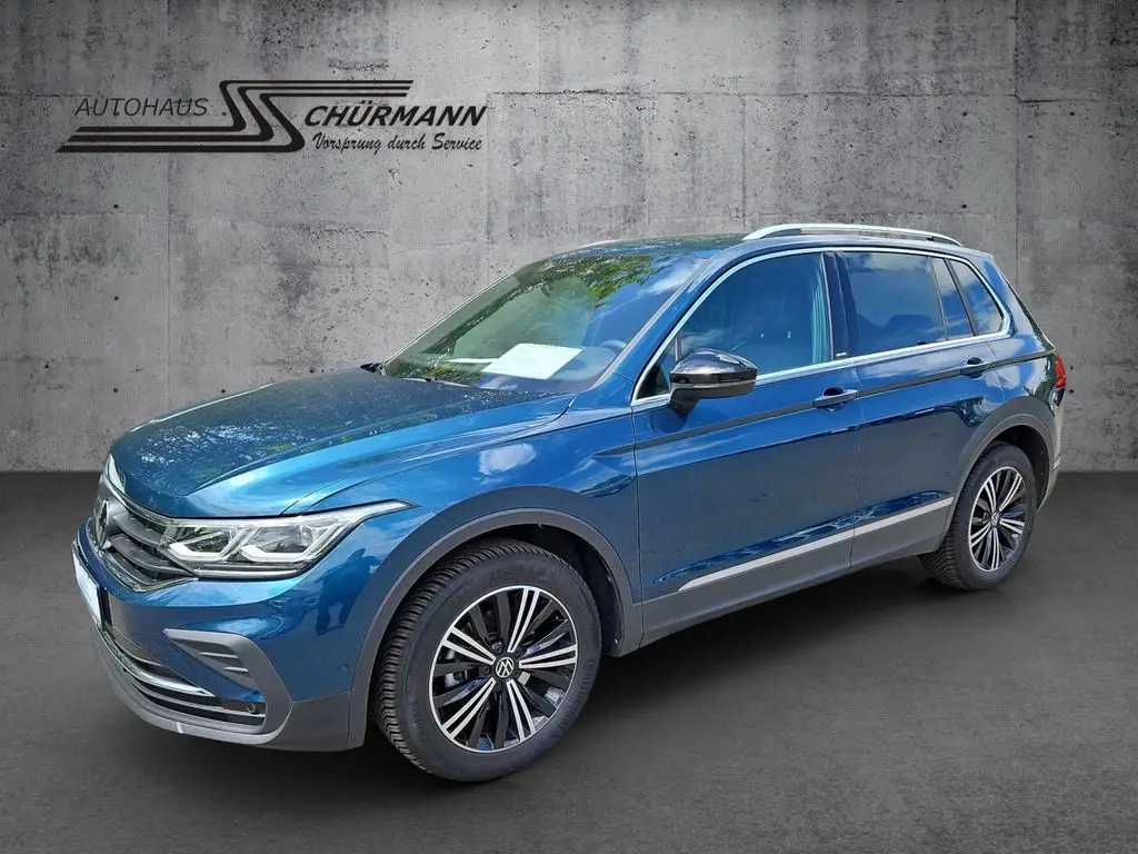 Photo 1 : Volkswagen Tiguan 2023 Essence