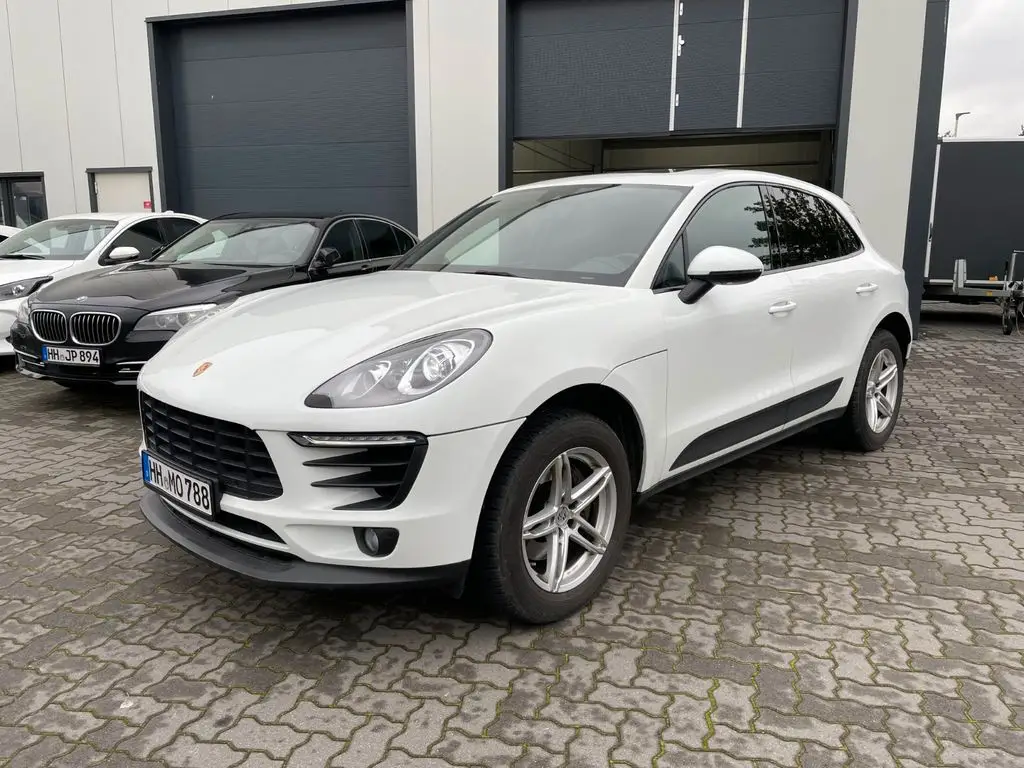 Photo 1 : Porsche Macan 2018 Petrol