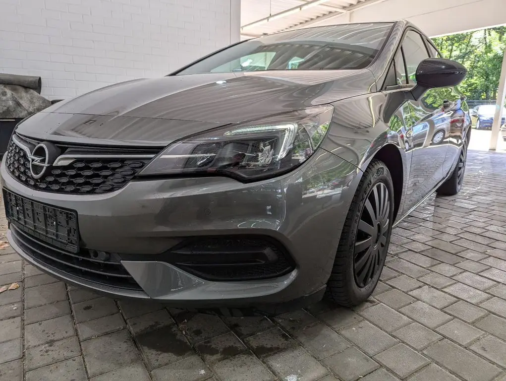 Photo 1 : Opel Astra 2021 Essence