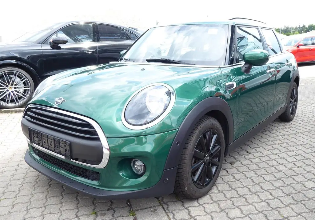 Photo 1 : Mini One 2021 Petrol