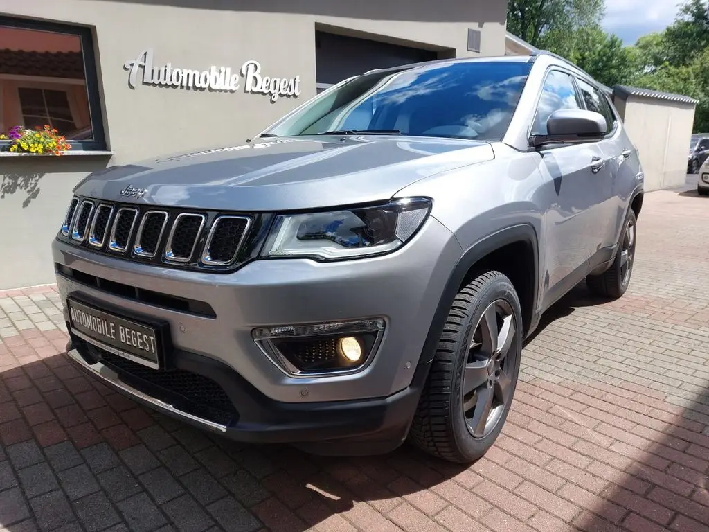 Photo 1 : Jeep Compass 2019 Essence