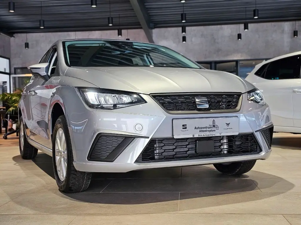 Photo 1 : Seat Ibiza 2024 Petrol