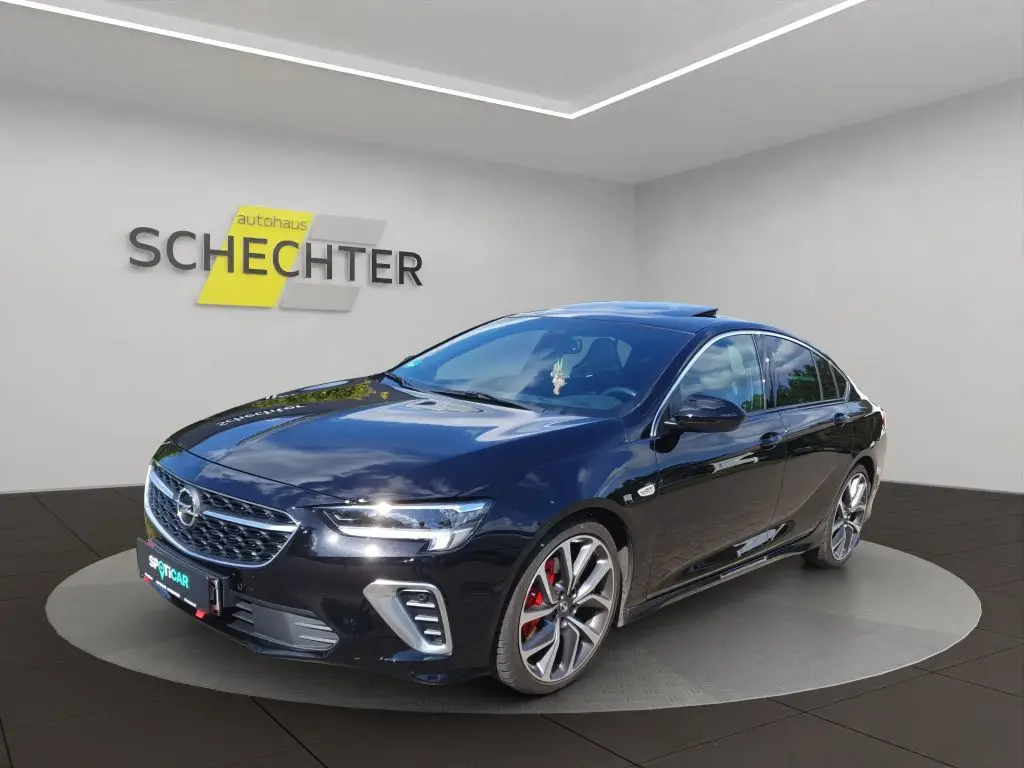 Photo 1 : Opel Insignia 2022 Essence