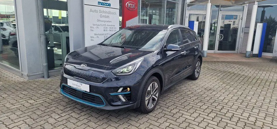 Photo 1 : Kia Niro 2022 Non renseigné