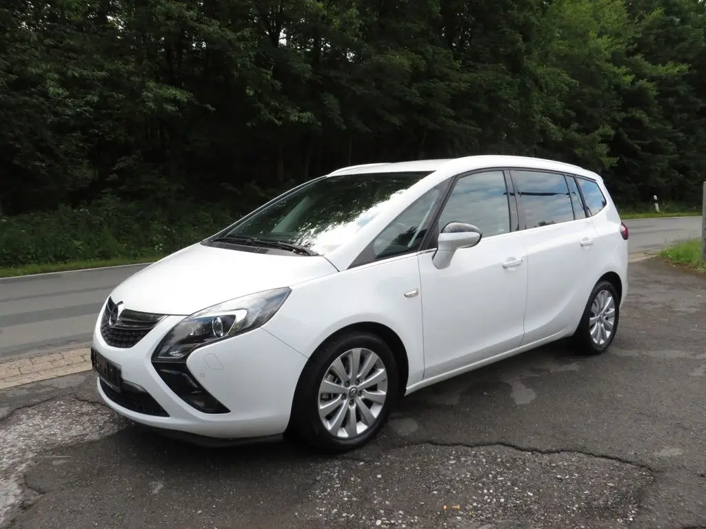 Photo 1 : Opel Zafira 2016 Diesel