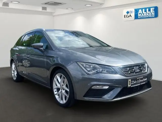 Photo 1 : Seat Leon 2018 Petrol