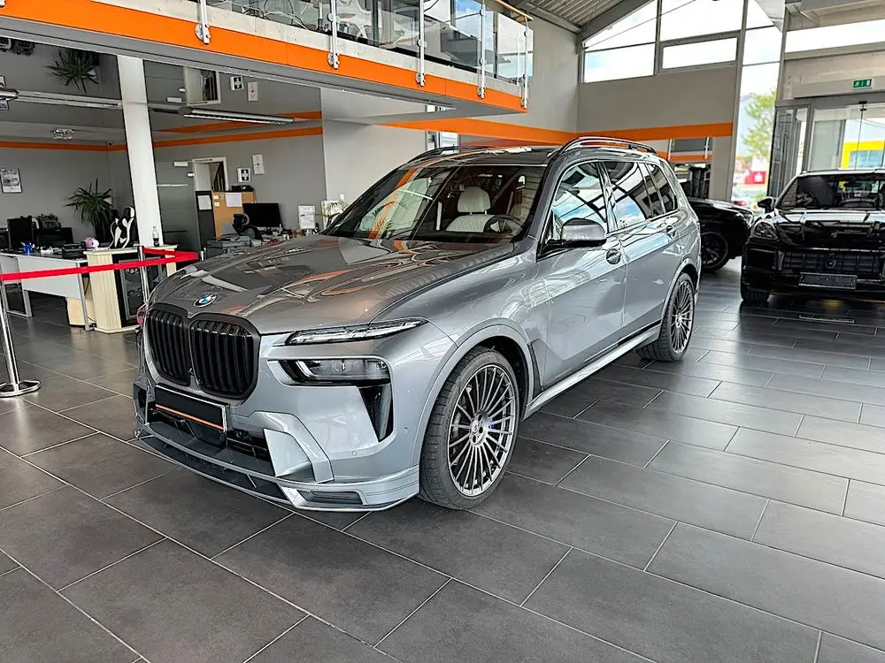 Photo 1 : Bmw X7 2024 Petrol