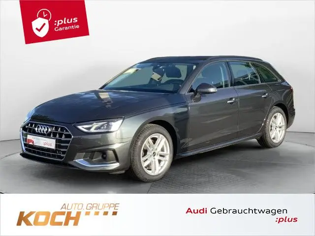 Photo 1 : Audi A4 2023 Petrol