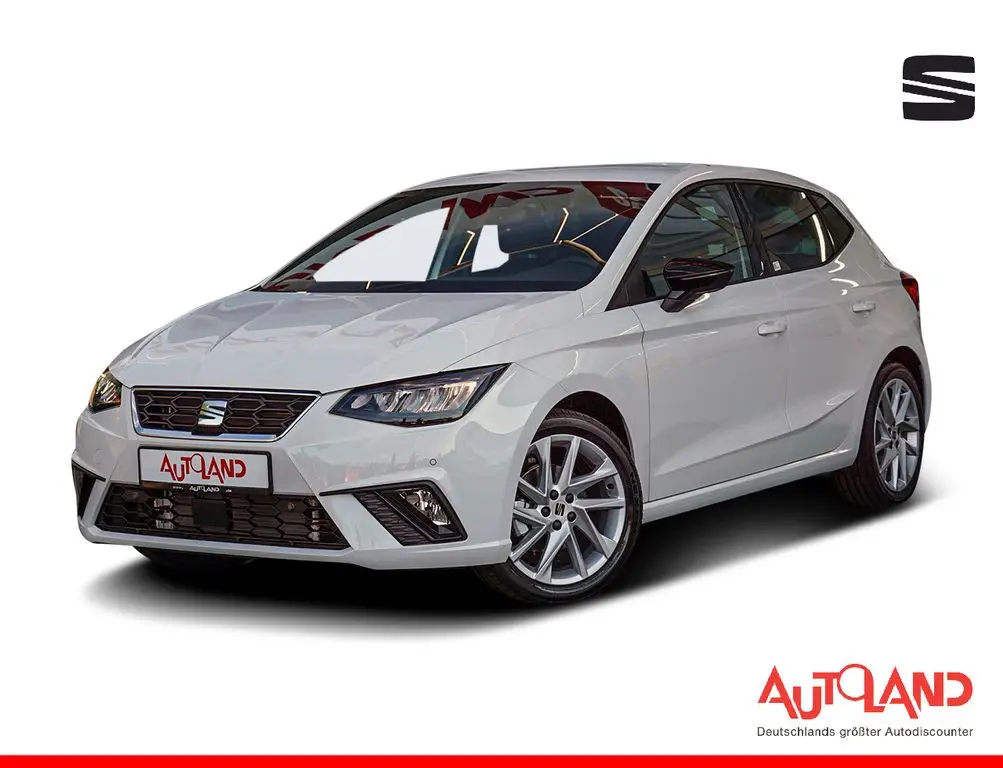 Photo 1 : Seat Ibiza 2024 Essence