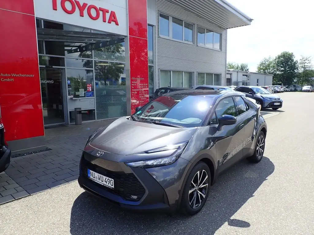 Photo 1 : Toyota C-hr 2024 Hybride