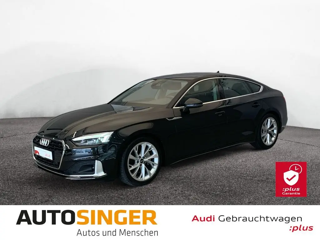 Photo 1 : Audi A5 2022 Diesel