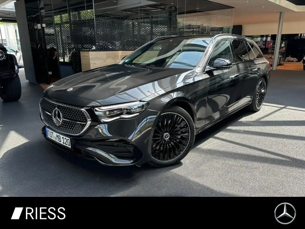 Photo 1 : Mercedes-benz Classe E 2024 Diesel