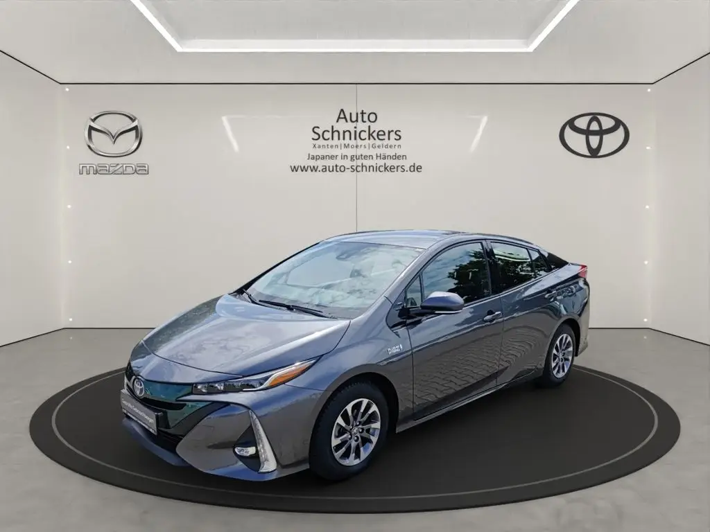 Photo 1 : Toyota Prius 2018 Hybride