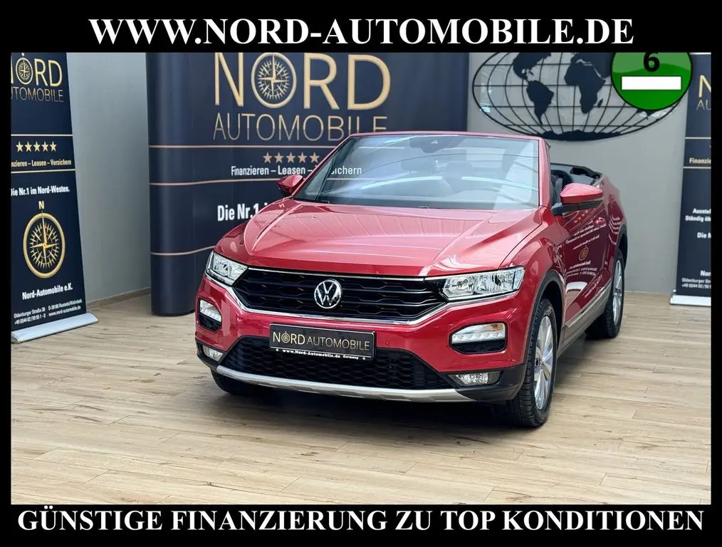 Photo 1 : Volkswagen T-roc 2021 Essence