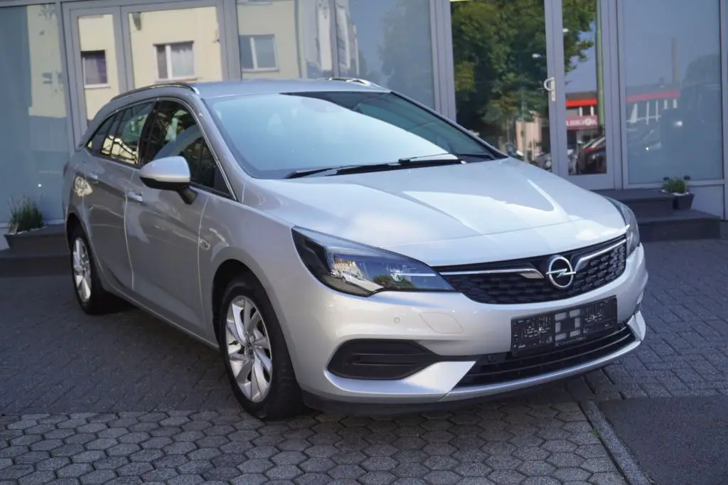 Photo 1 : Opel Astra 2020 Diesel