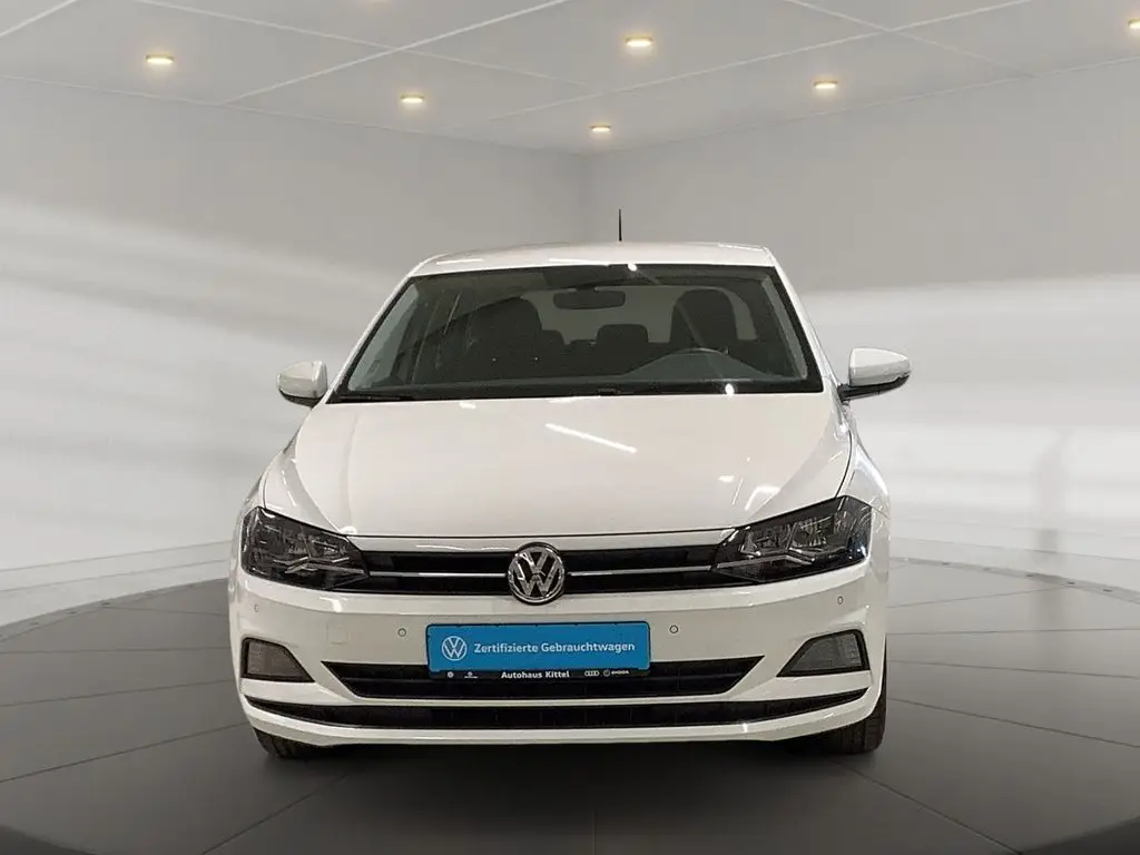 Photo 1 : Volkswagen Polo 2020 Petrol