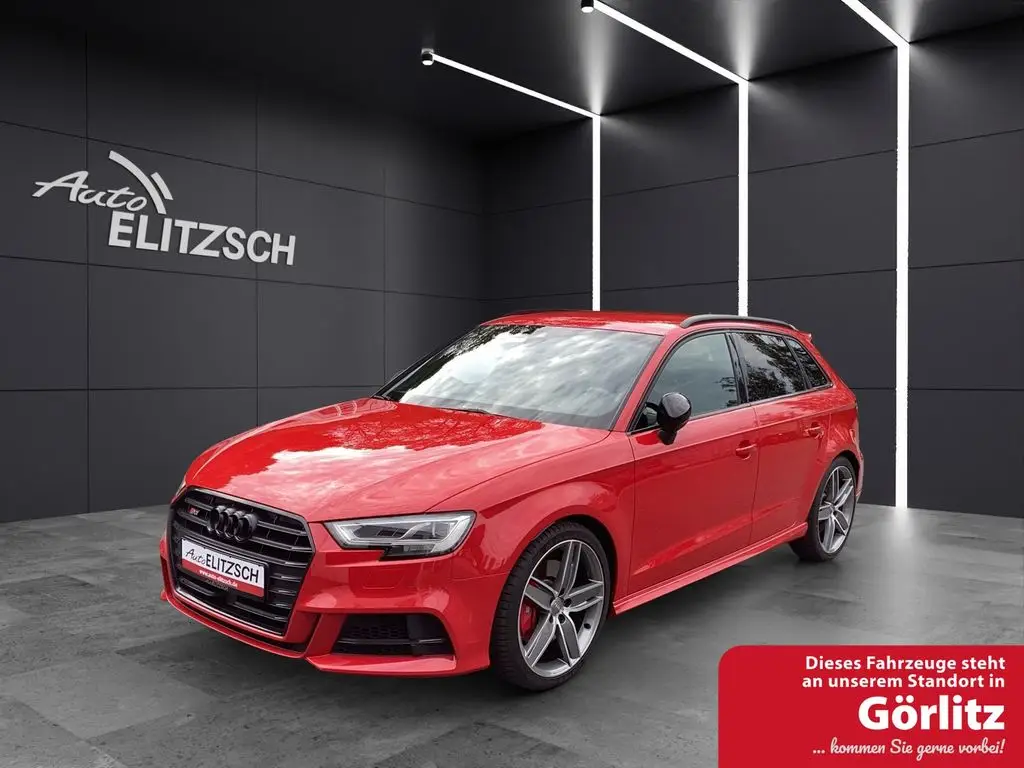 Photo 1 : Audi S3 2019 Essence