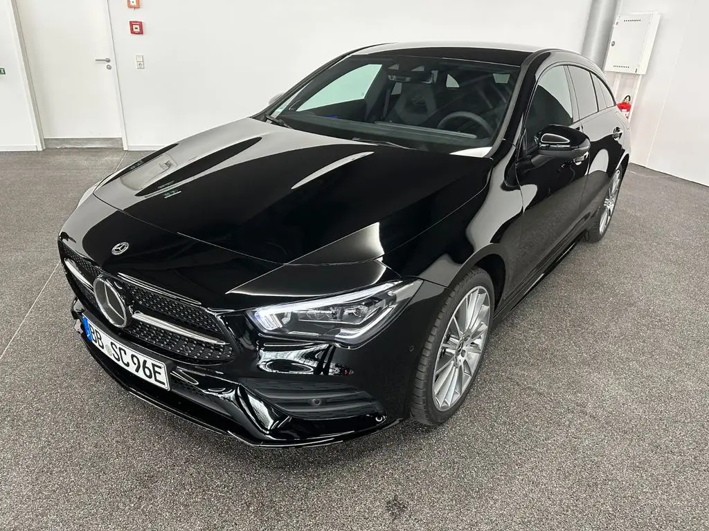 Photo 1 : Mercedes-benz Classe Cla 2023 Hybride