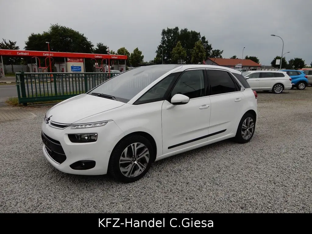 Photo 1 : Citroen C4 2016 Essence