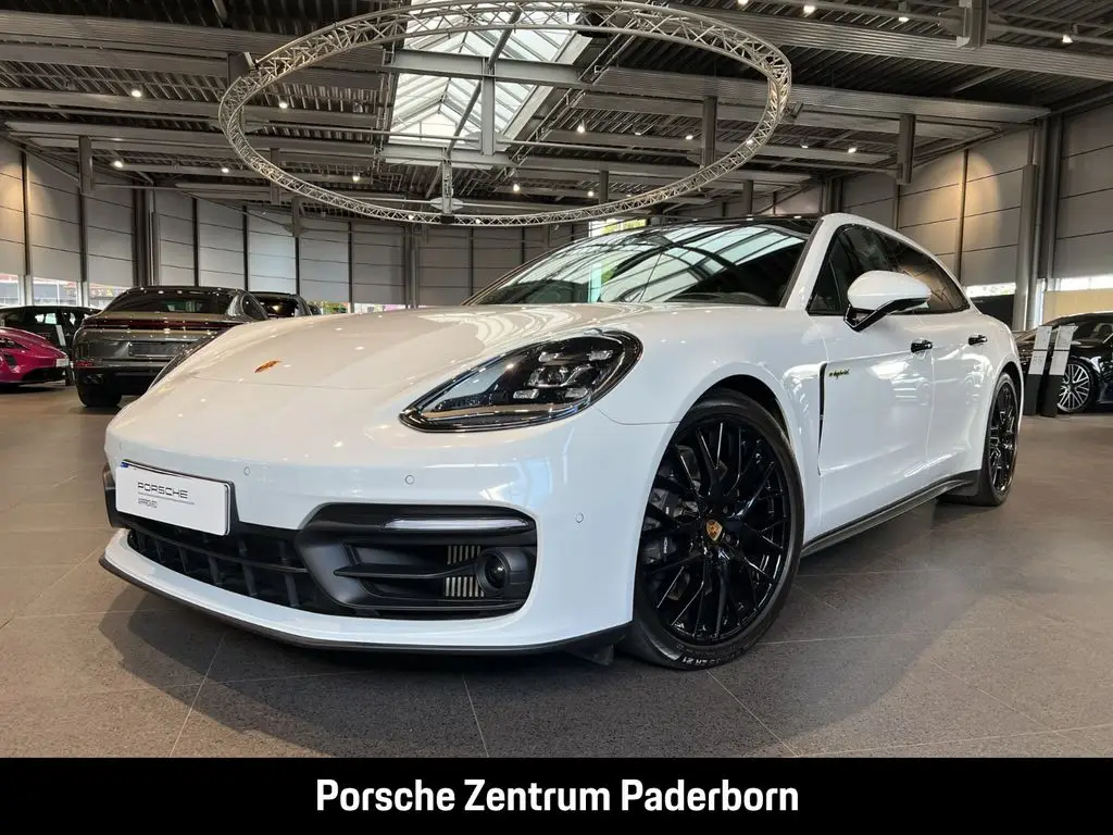 Photo 1 : Porsche Panamera 2022 Hybride