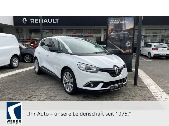 Photo 1 : Renault Scenic 2019 Essence