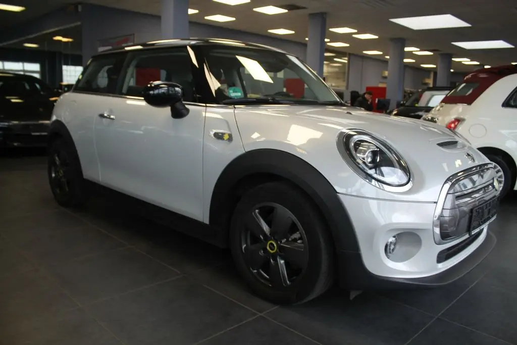 Photo 1 : Mini Cooper 2020 Not specified