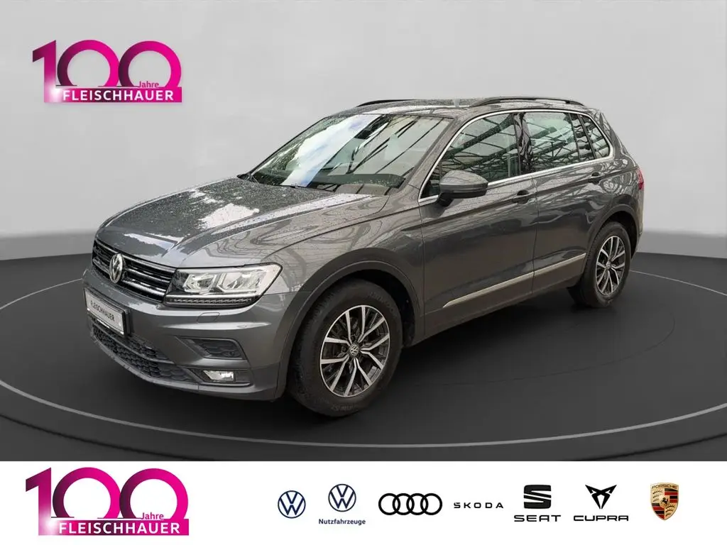 Photo 1 : Volkswagen Tiguan 2019 Essence