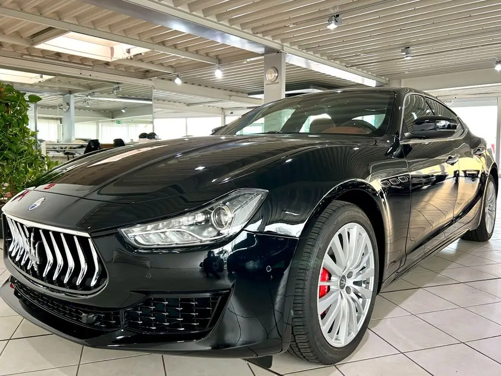 Photo 1 : Maserati Ghibli 2020 Petrol