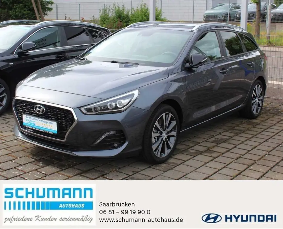 Photo 1 : Hyundai I30 2019 Petrol