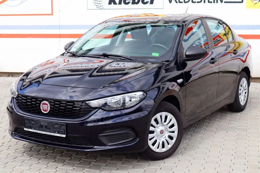 Photo 1 : Fiat Tipo 2019 Petrol