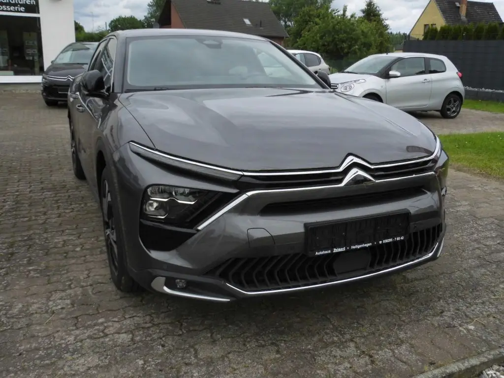 Photo 1 : Citroen C5 X 2023 Essence