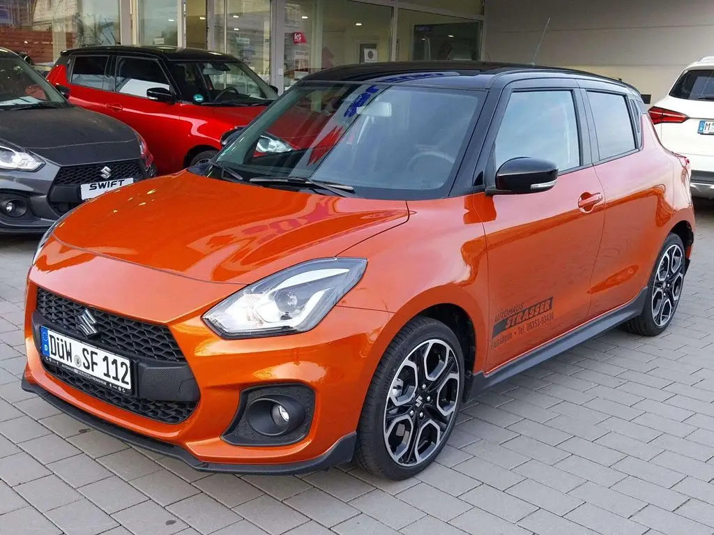 Photo 1 : Suzuki Swift 2023 Petrol