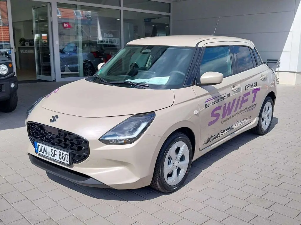 Photo 1 : Suzuki Swift 2024 Petrol