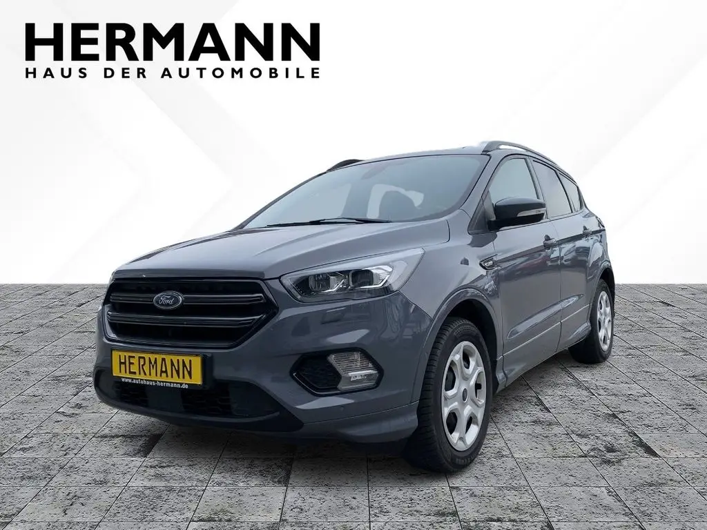 Photo 1 : Ford Kuga 2019 Essence