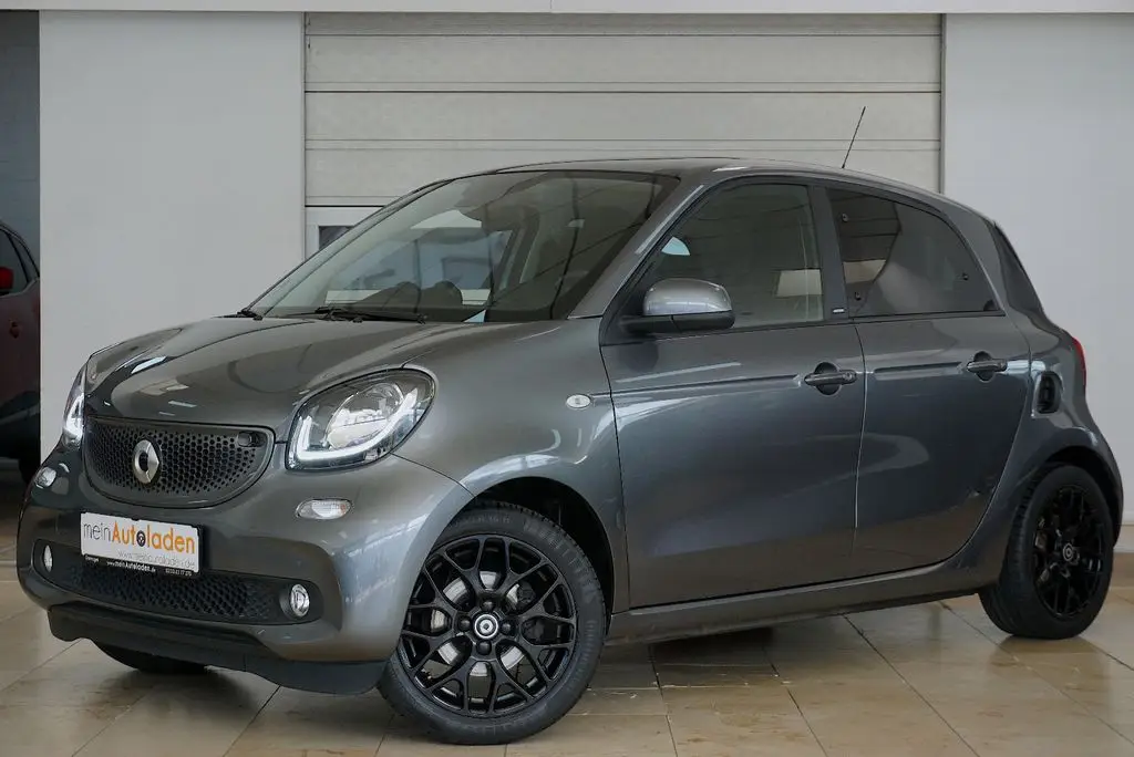 Photo 1 : Smart Forfour 2018 Essence