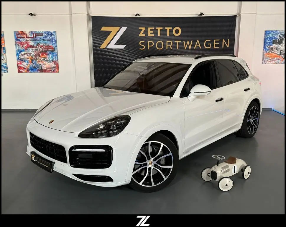 Photo 1 : Porsche Cayenne 2019 Essence