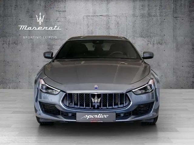 Photo 1 : Maserati Ghibli 2021 Petrol